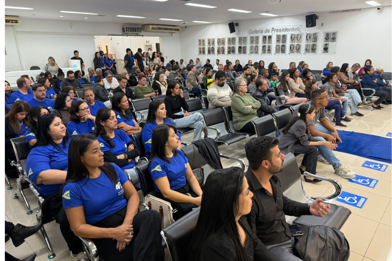 Comemoração dos 40 anos da Escola Helena Antipoff é realizada no plenário da Câmara