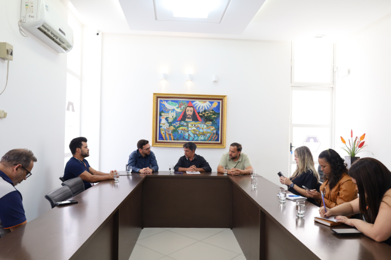 Comissão de Administração discute situação dos  “bota-fora” em Divinópolis