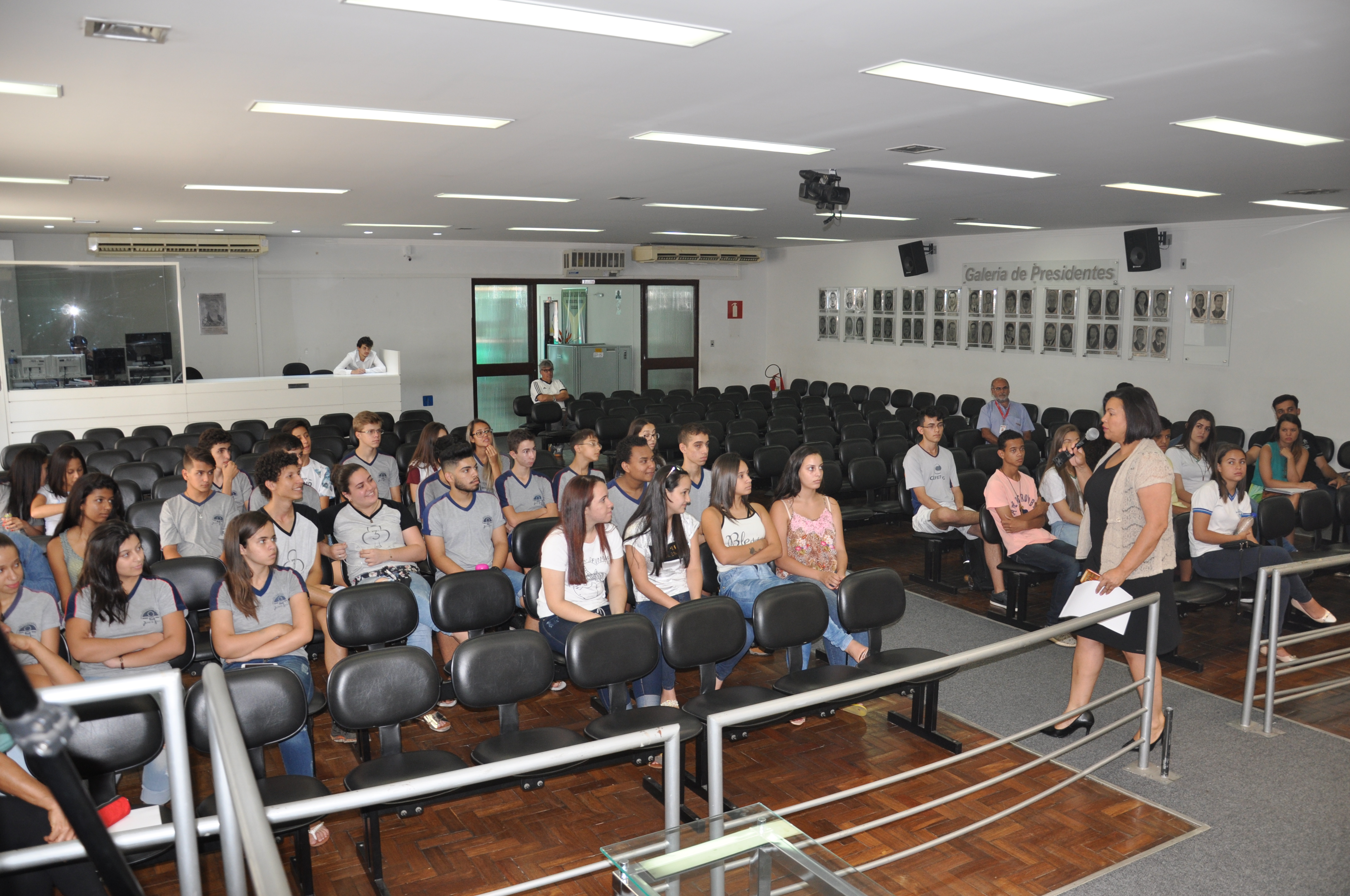 Comissão propõe encontro com Lideranças Jovens