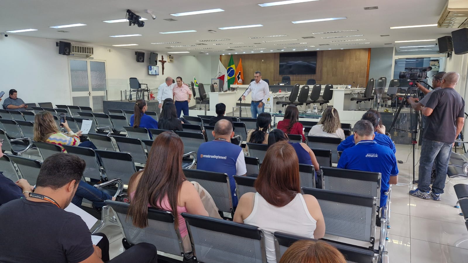 Curso de Libras reforça compromisso da Câmara de Divinópolis com a inclusão e a acessibilidade