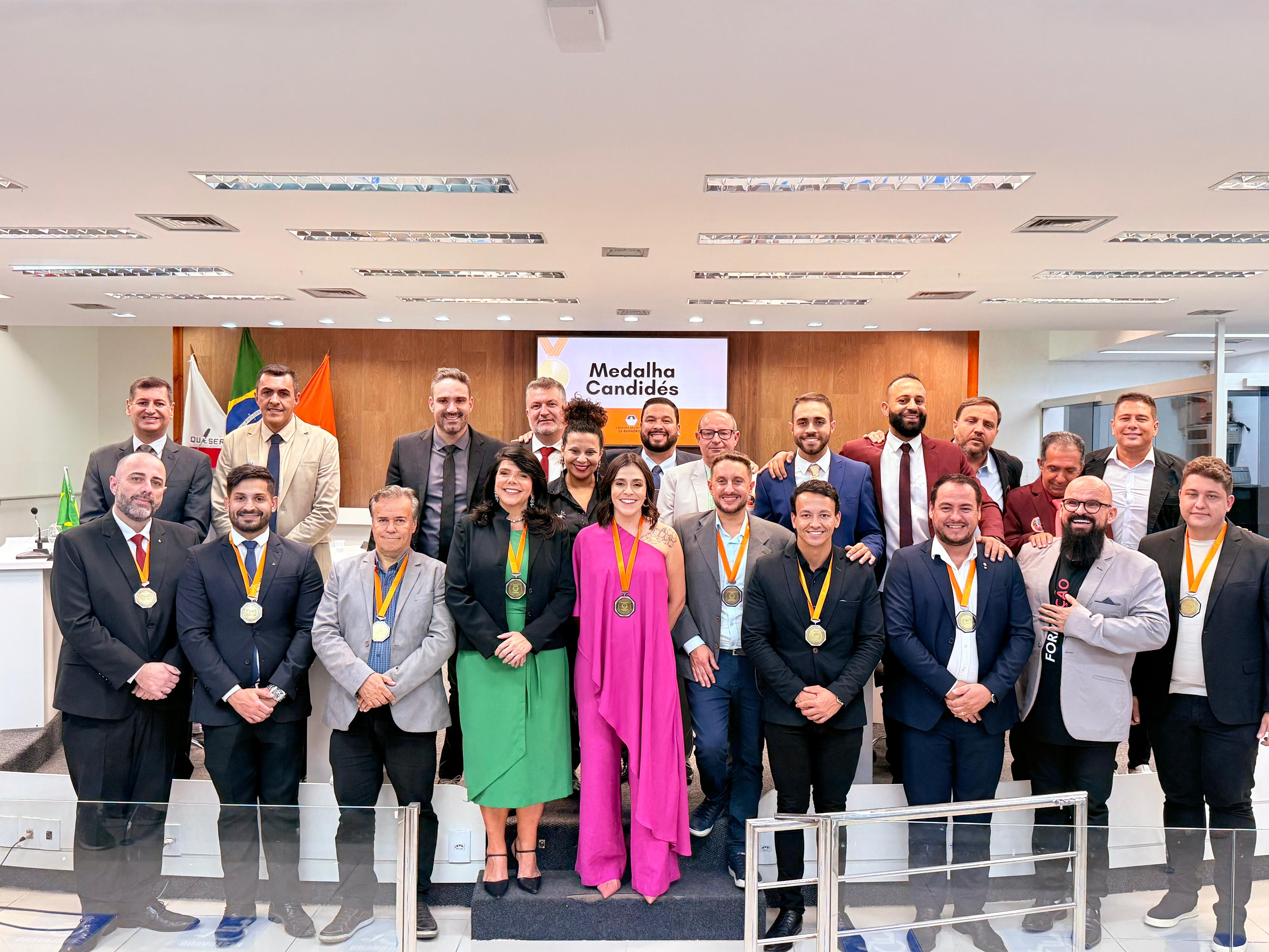 Dezessete personalidades foram agraciadas com a Medalha Candidés 2025