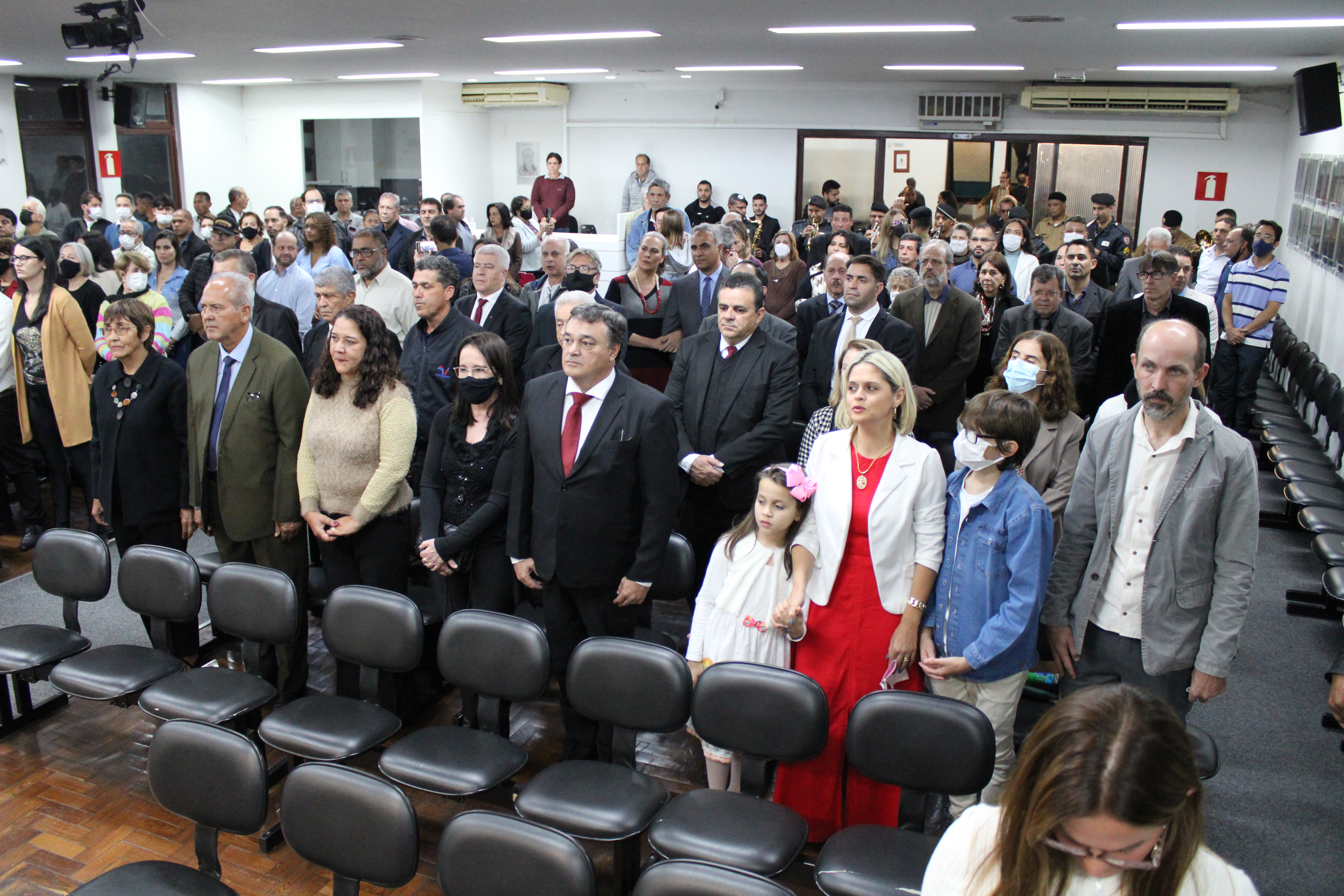 Divinópolis ganha mais dezessete conterrâneos