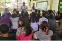Escola do Legislativo ministra palestra educacional 