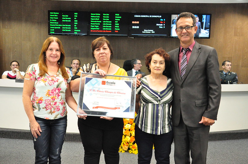 "Escolas Destaques" serão homenageadas na Câmara