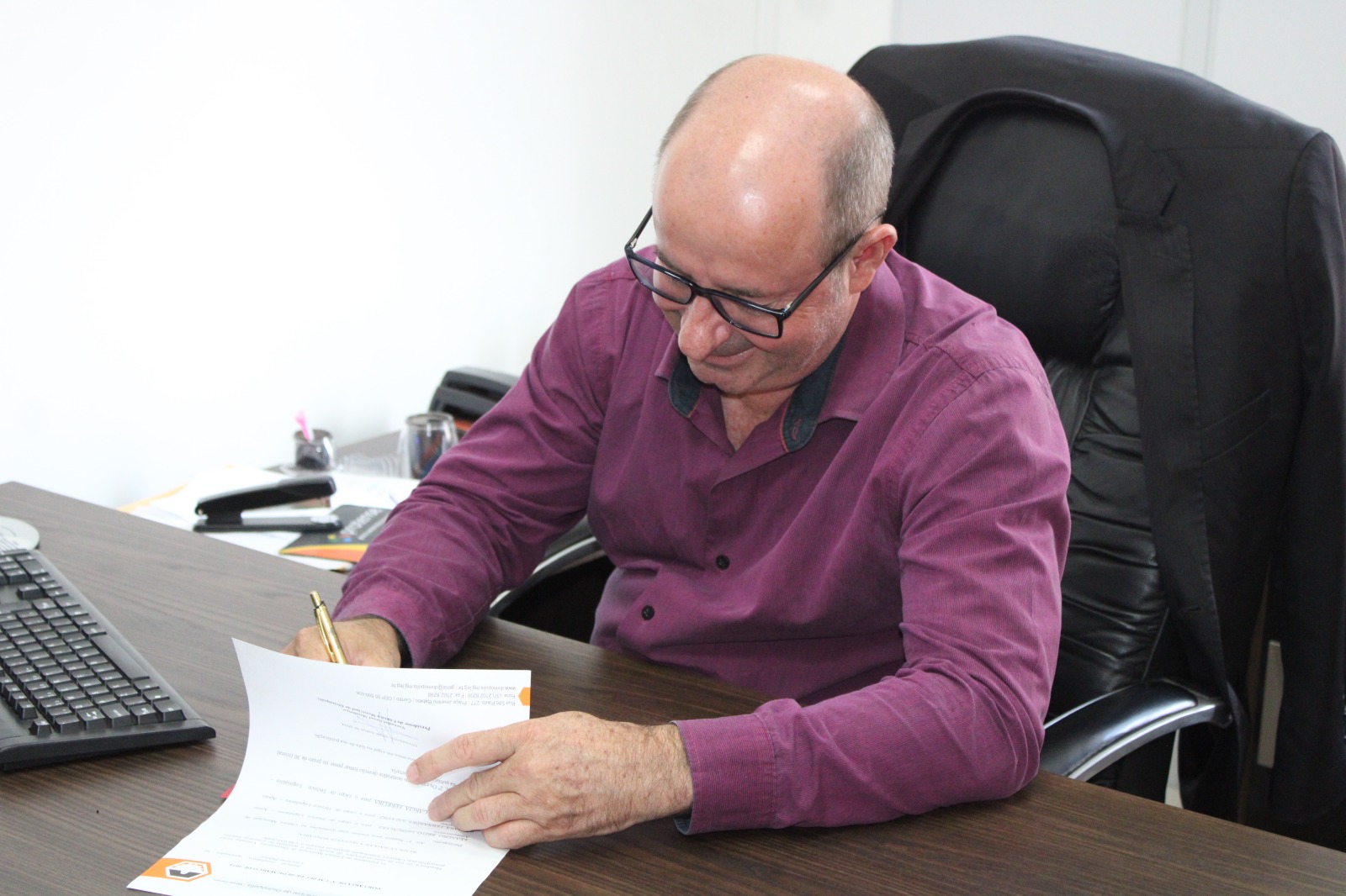 Presidente assina portaria de convocação dos aprovados no concurso