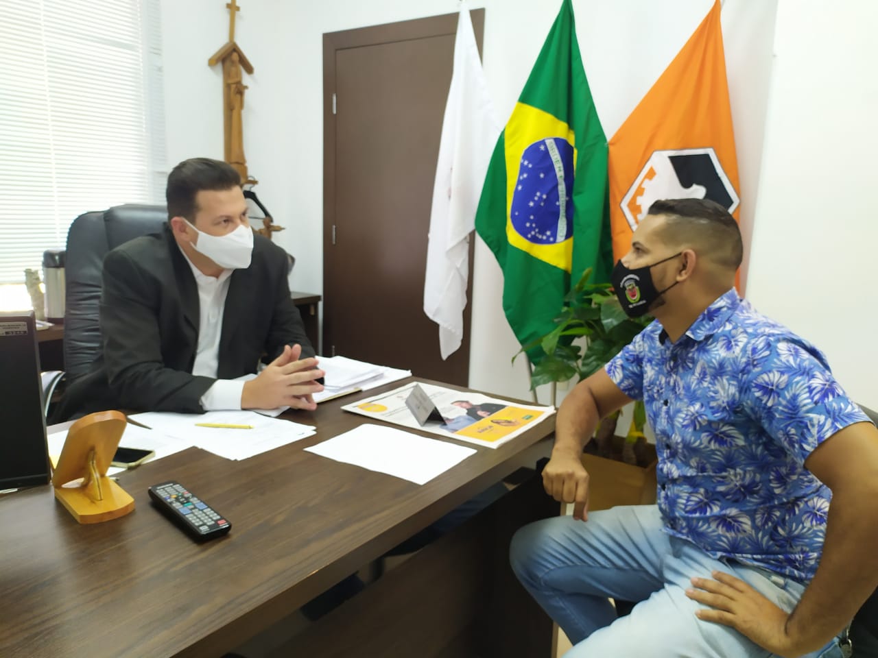 Presidente do Legislativo de Pitangui visita Câmara Municipal de Divinópolis