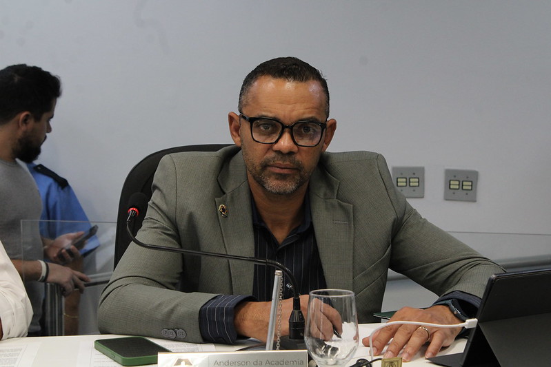 Anderson da Academia compõe a CPI da Estética