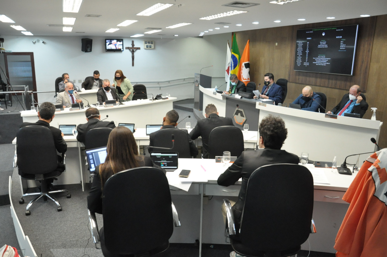 Resumo da 76ª Reunião Ordinária da Câmara Municipal