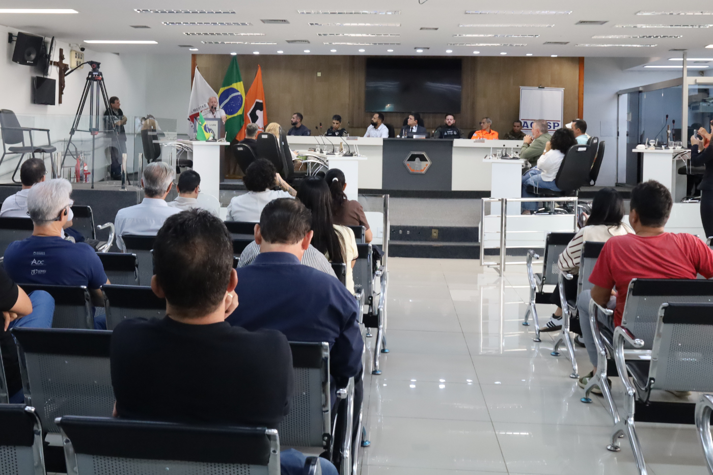 Segurança em pauta: Câmara recebe reunião da Acasp 