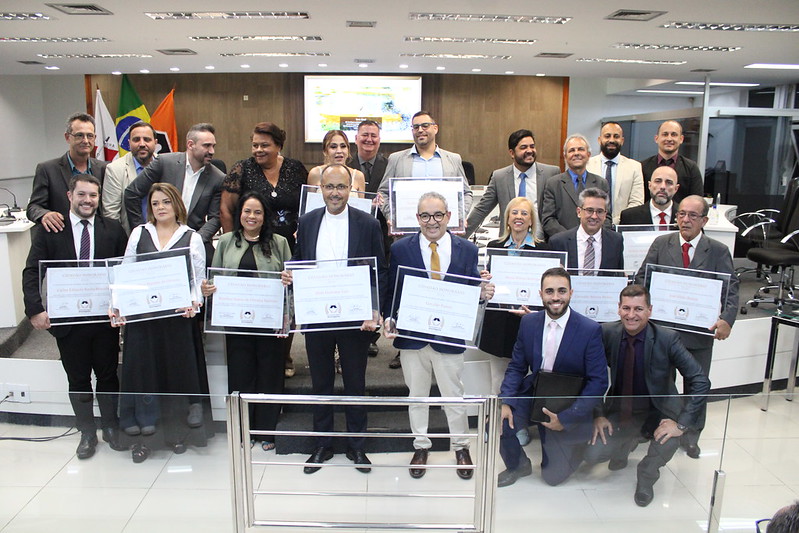 Vereadores entregam “Cidadão Honorário 2024” 
