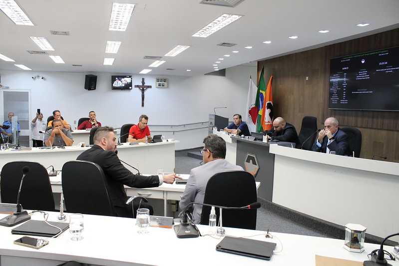 Vereadores ouvem Assessor Especial do Prefeito