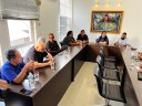Vereadores recebem Secretária de Educação Vereadores recebem Secretária de Educação
