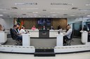 Votação de projetos e debates marcaram a reunião Votação de projetos e debates marcaram a reunião